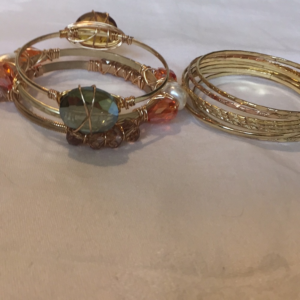 Bracelets - Picture 8 of 8
